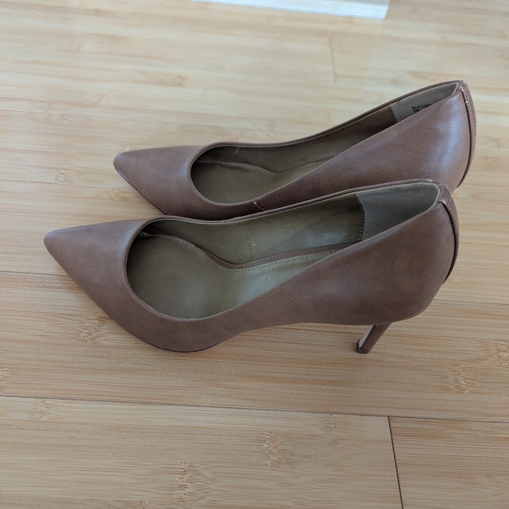 14th & Union Heels 9